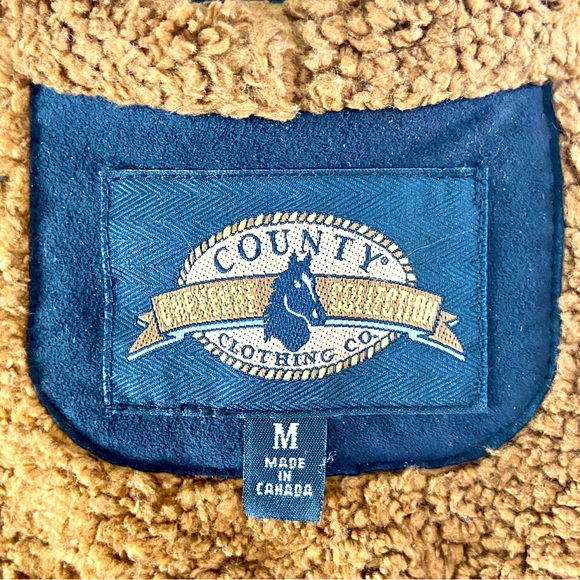 Country Clothing Company Cheyenne Collection Tan Faux Suede Vest - Picture 11 of 16